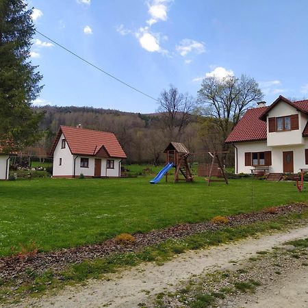Bieszczadzkie Brzegi Apartment Ustrzyki Dolne Exterior photo